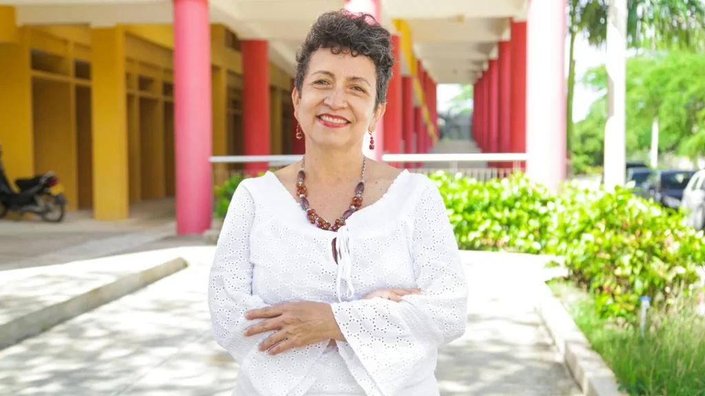 Profesora de Uniguajira lider del congreso