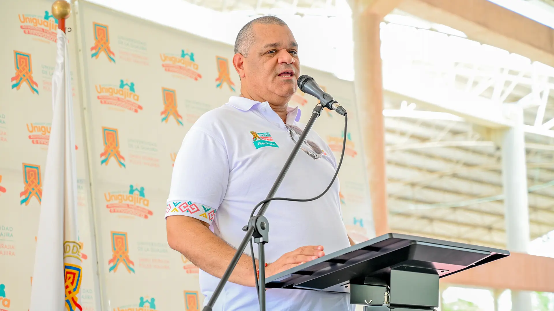 El rector, Carlos Robles Julio, durante la socialización del Informe de Autoevaluación