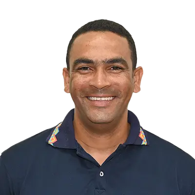 Jhonatan Joel Guerra Hernández Jhonatan Joel Guerra Hernández Coordinador del Área de Deporte Correo electrónico jjoelguerra@staging6.uniguajira.edu.co