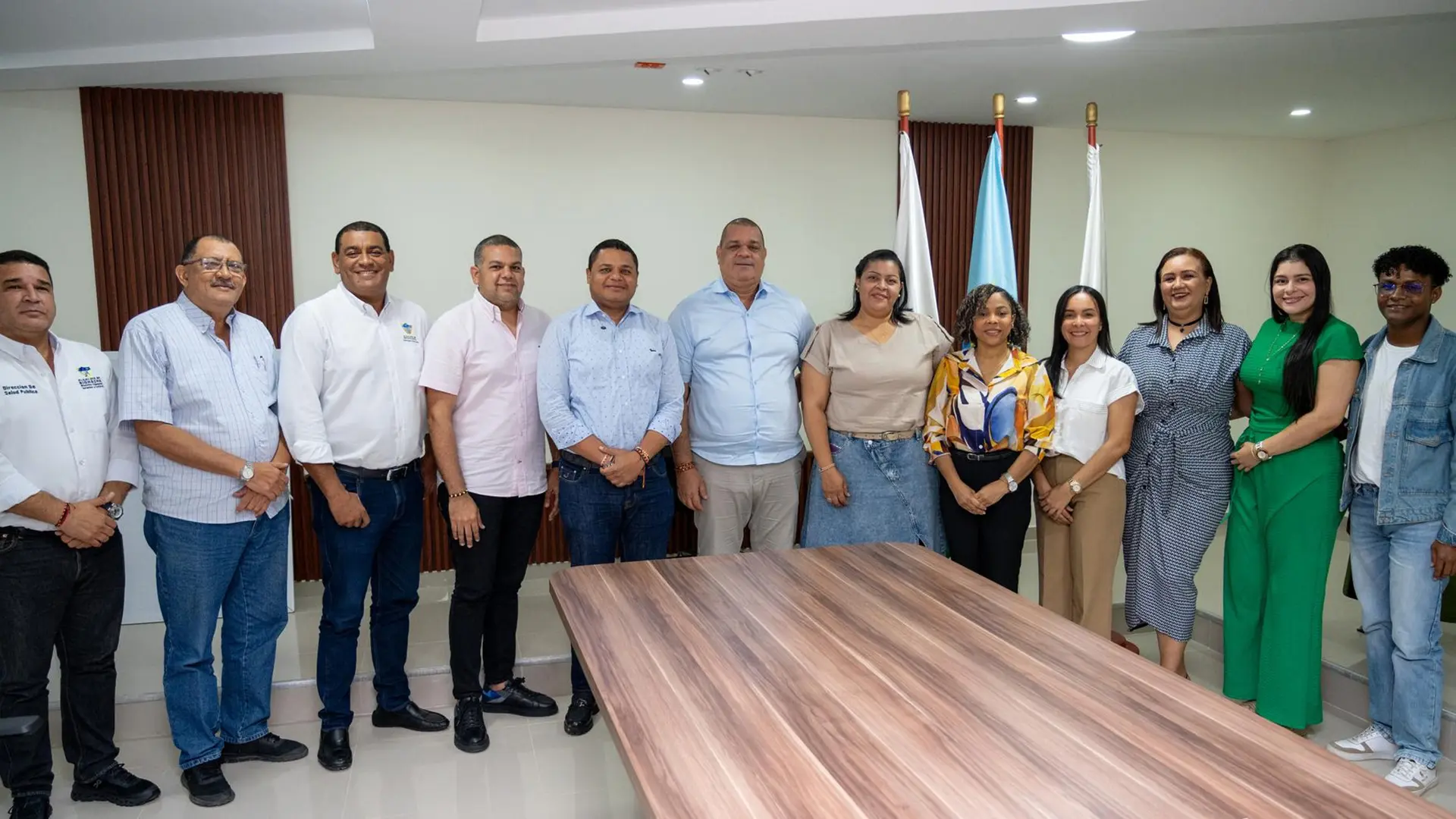 Este convenio permite que las diferentes dependencias de cada institución trabajen de manera articulada en beneficio del distrito de Riohacha.