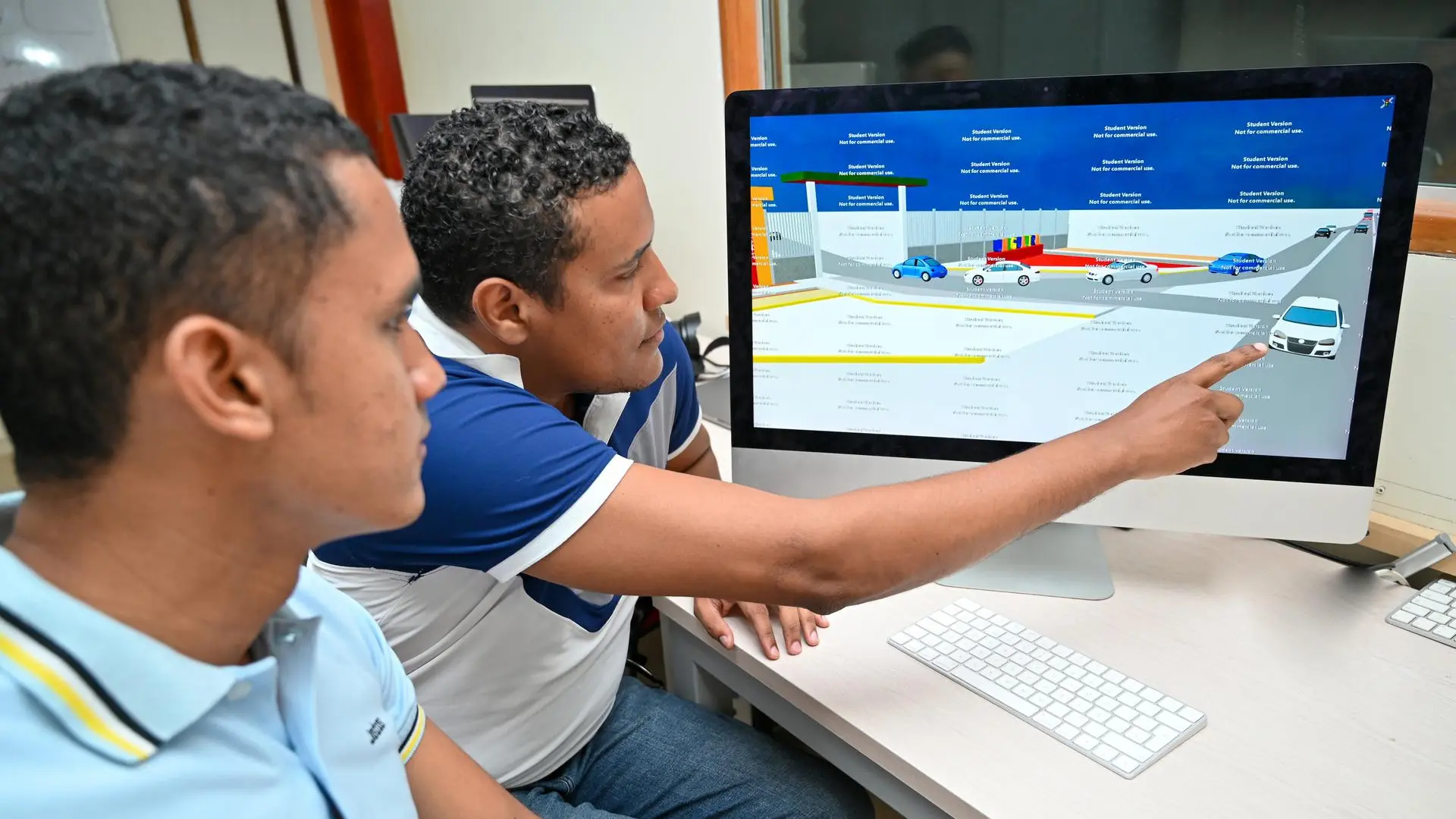 Jhosser Andrés Vergara Medina y José Joaquín Arocha Arregocés, estudiantes investigadores de Uniguajira